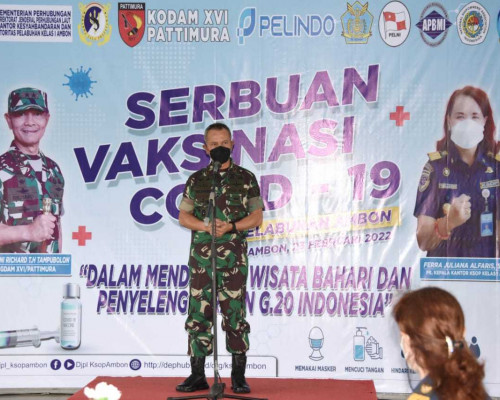 Kodam Pattimura Kembali Serbuan Vaksin di  Pelabuhan Ambon