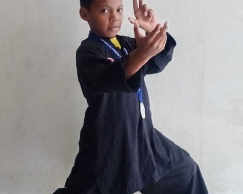 Wakili SBT, Bocah Asal Pulau Gorom Ini Sabet Juara 2 Pencak Silat