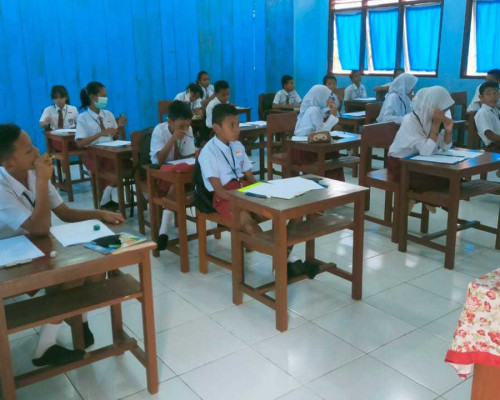 Ujian Sekolah SD Rayon 3 Tulehu, Siswa Diminta Fokus