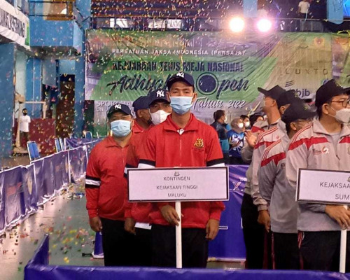 Kajati Maluku, Dampingi Kontingannya dalam Lomba Tenis Meja Nasional Adyaksa 2022