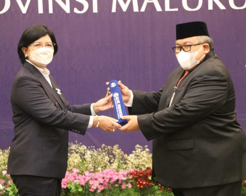 Deputi Gubernur Senior BI Kukuhkan Kepala KPw Maluku