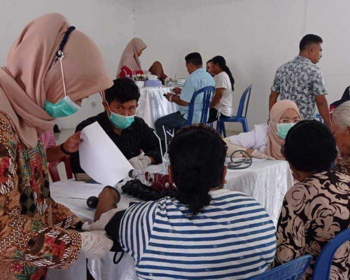 Jemaat GPM Labuang Gelar Pengobatan Gratis