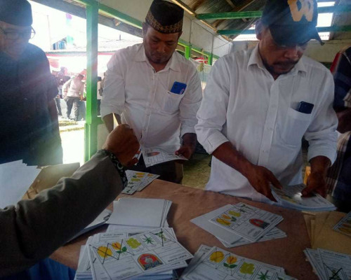 Mata Rumah Tuhulele Tolak Hasil Pemilihan Raja Kulur