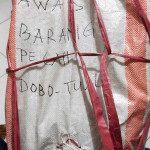 Karton Bertuliskan Awas Barang Pecah, Isinya Ternyata Dua Gadis