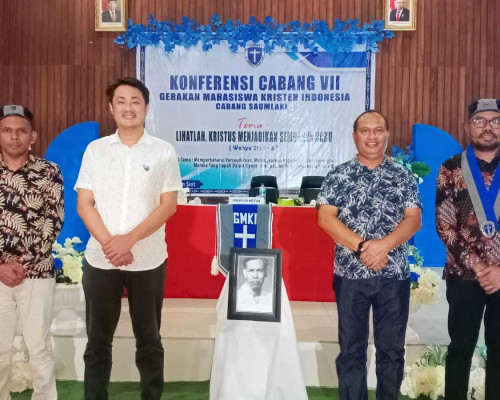 Sekda dan Waket DPRD Resmi Jadi Anggota Penyokong GMKI Saumlaki