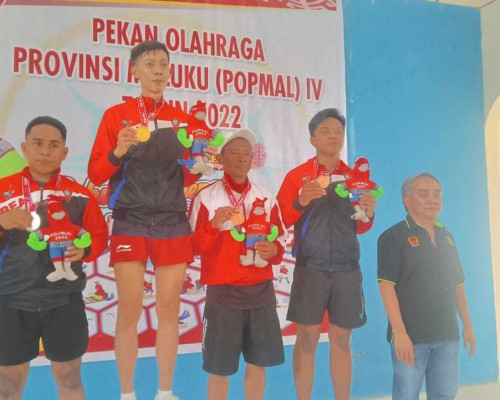 Petenis Ambon Sapu Bersih Medali Tunggal Putra dan Putri