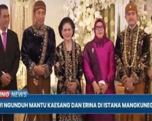 Presiden Jokowi Minta AAS Foto Bersama, Padahal Tamu Antrian Panjang 