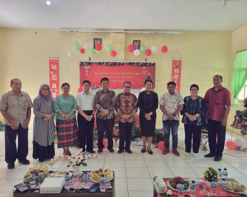SMA Negeri 13 Ambon  Rayakan  Natal Kristus 