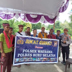 Jaga Kamtibmas, Polsek Waesama Gelar Jumat Curhat