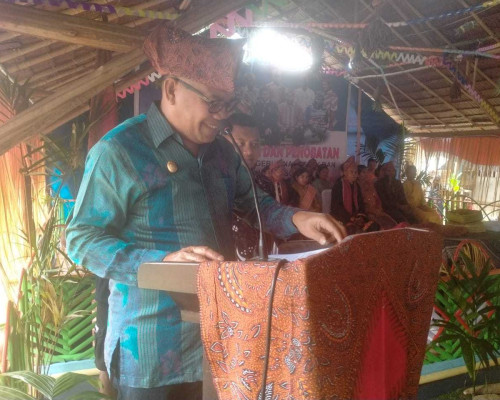 Wabup: Adat Harus Jadi Alat Perekat Kehidupan Orang Bersaudara