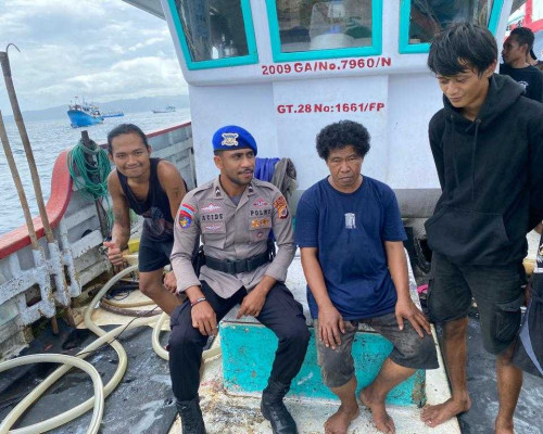 Ciptakan Kamtibmas , Polairud Polda Maluku  Patroli di Perairan Malteng