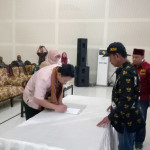 Lantik Pengurus PABPDSI Maluku, Feri Minta Awasi Dana Desa