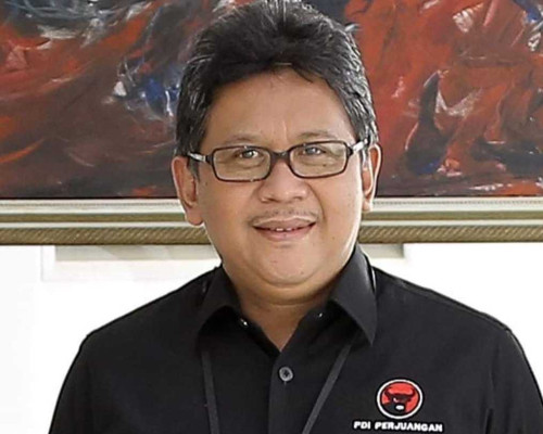 Widya Diisukan Pindah ke PAN, Hasto : Itu Hoax