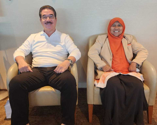Hendrik dan Saadiah Potensial Maju Pilgub