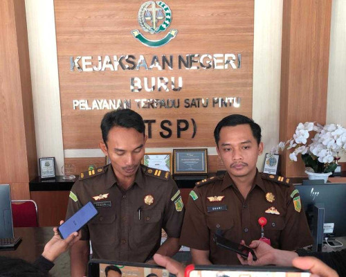 Jaksa, Tetapkan Tersangka dugaan Korupsi Dana Hibah OKP Buru Selatan