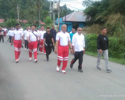 Polres Bursel Gelar Jalan Santai Jelang HUT Bayangkara