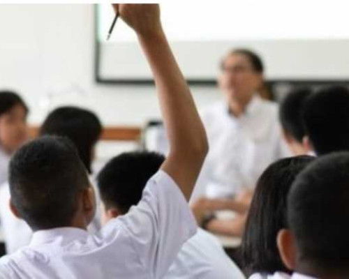 Mansur Akui Kualitas Guru di Maluku Masih Rendah