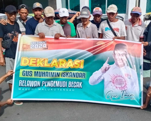 Tukang Becak di Masohi Deklarasi Dukung Gus Imin Capres RI