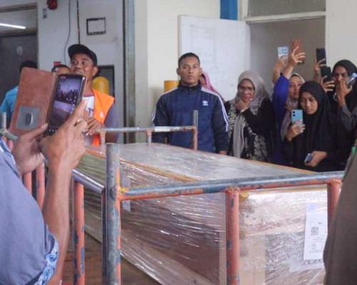Meninggal di Rusia, Jamaludin Rolobessy Dimakamkan di Tial