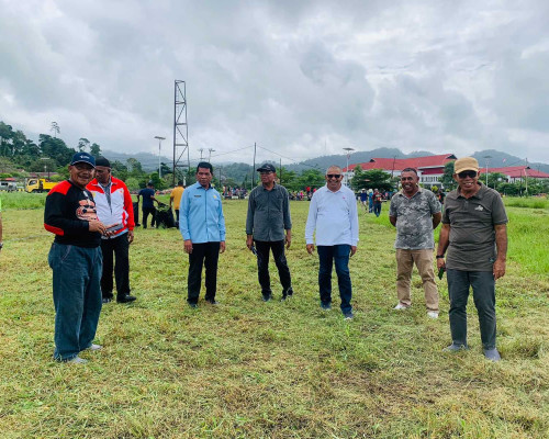 Jelang HUT ke-15, Pemkab Bursel Gelar Kerja Bakti Masal