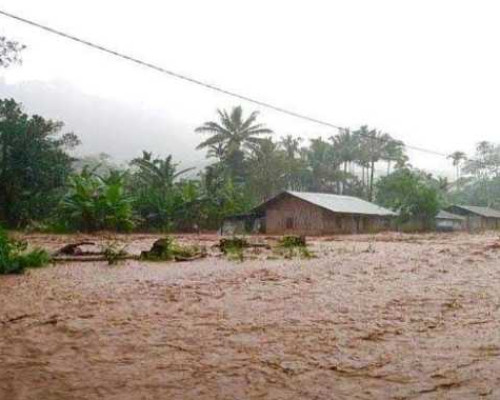 Tiga Rumah Warga di Katapang Rusak Dihantam Banjir