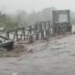 Jembatan Kawanua Putus Diterjang Banjir, Transportasi Lumpuh