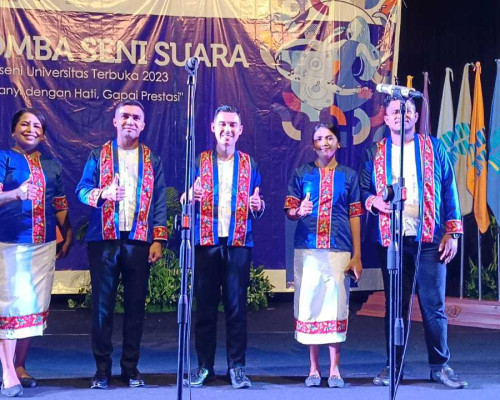 UT Ambon Optimis Juarai Lomba Seni Suara Disporseni