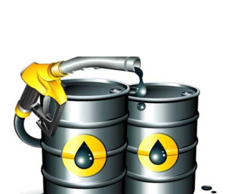 Diduga Jual Minyak Nelayan ke Kapal Pesiar, Lukas Uwuratuw Dipolisikan