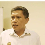 Wattimena  dan Chandra Rombak Birokrasi