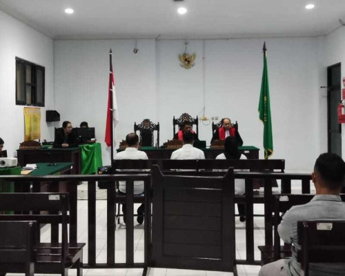 Tersangka Korupsi Dana Bos Malteng Jalani Sidang Perdana