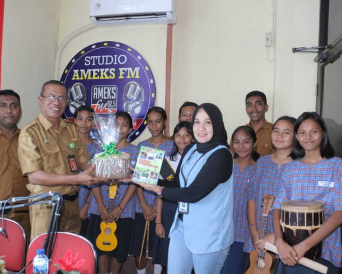 Maitimu Harap IKM Tingkatkan Mutu Pendidikan di SMPN 8 Ambon