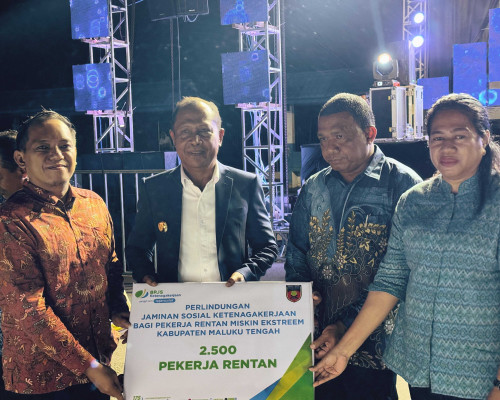 Ribuan Pekerja di Malteng Terima Perlindungan Sosial