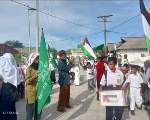MTs dan MI Muhammadiyah Hatuputih Manipa Galang Dana untuk Palestina