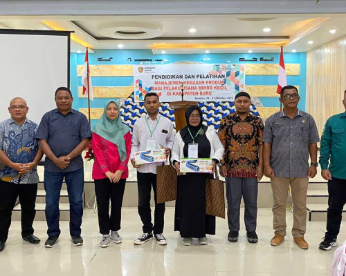 Puluhan Pelaku UMKM di Buru Ikut Diklat Desain Kemasan Produk