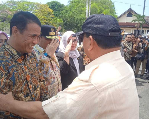 SejumlahTokoh Sulsel Sambut Kedatangan Prabowo Subianto di Makassar
