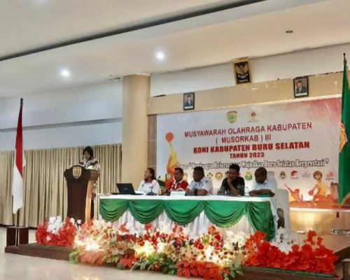 Terpilih Aklamasi di Musorkab, Safitri Pimpin KONI Bursel