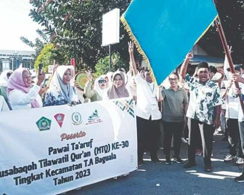 Bodewin Buka MTQ Kecamatan Baguala