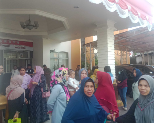 Pedagang di Gedung Putih Diduga Ditentukan 'Orda'