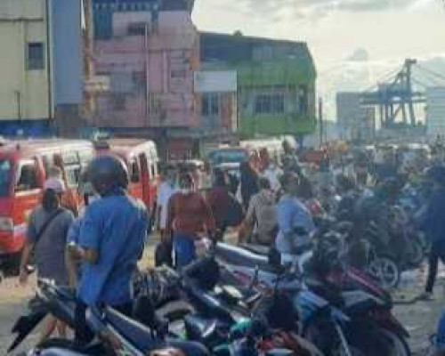 Parkir Semrawut Jadi Biang Kemacetan di Mardika