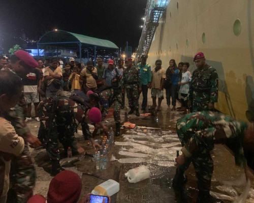 Satgas Pam Pelni Yonmarhanlan Ambon Gagalkan Penyelundupan Miras