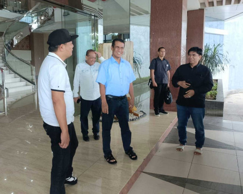 Wakil Ketua Komisi IV DPR RI Bertamu ke Mentan Amran Sulaiman