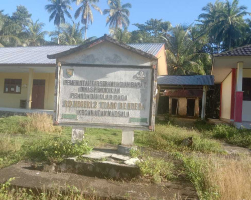 Bupati Diminta Ganti Kepsek SDN 2 Tiang Bendera
