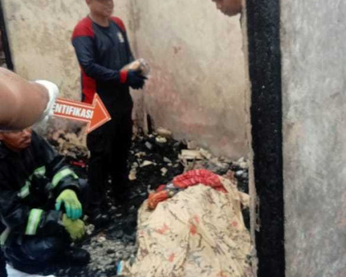 Api Lahap Rumah di BTN Kebun Cengkeh, Penghuni Tewas Terjebak di Dalam Kamar