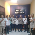 Bangun Sinergitas , Komisioner KPU Silahturahmi Dengan Polres Buru Selatan