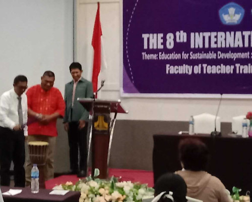 Gelar Seminar Internasional, FKIP Unpatti Hadirkan Pembicara dari 5 Negara