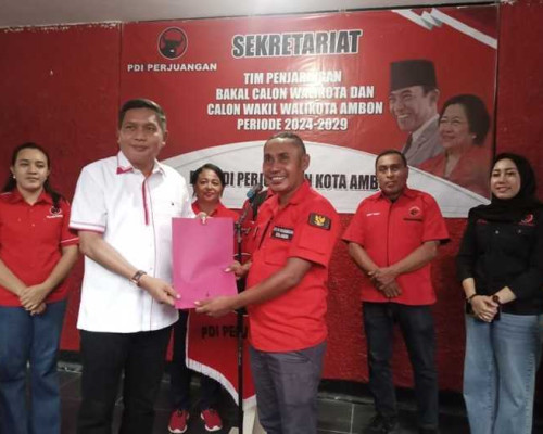 Daftar di 4 Parpol, Bodewin Siap Bertarung