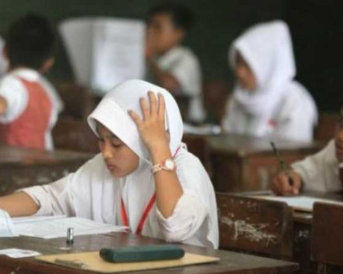 472 Siswa SD di Kecamatan Namrole Ikut UAS