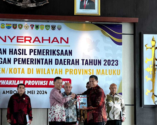 Pemkab SBB Raih Opini WDP dari BPK