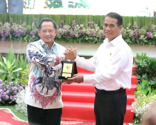 Mendagri Tito: Mentan Amran Sahabat Sejak Saya Kapolri
