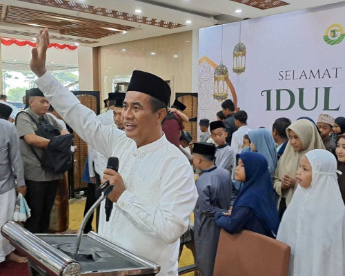 Usai Salat Idul Adha, Mentan Andi Amran Ajak Masyarakat Terus Bergerak Tebar Kebaikan